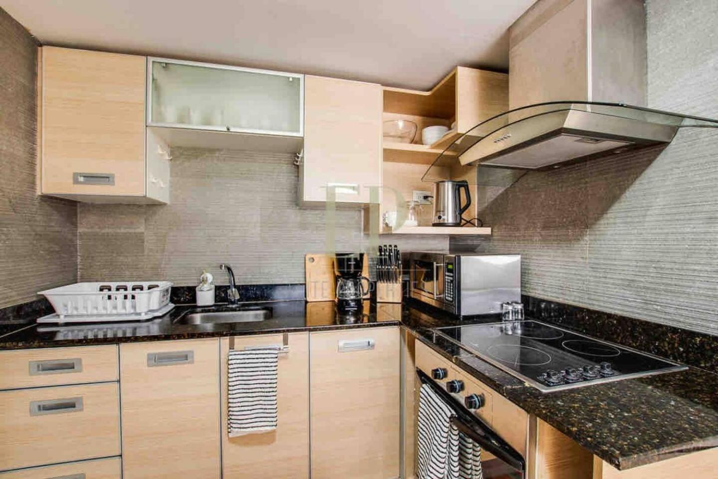 Cr Mariposa Rentals Comfortable Penthouse, Ac, Pool, Gym, Tennis Santa Ana  Dış mekan fotoğraf